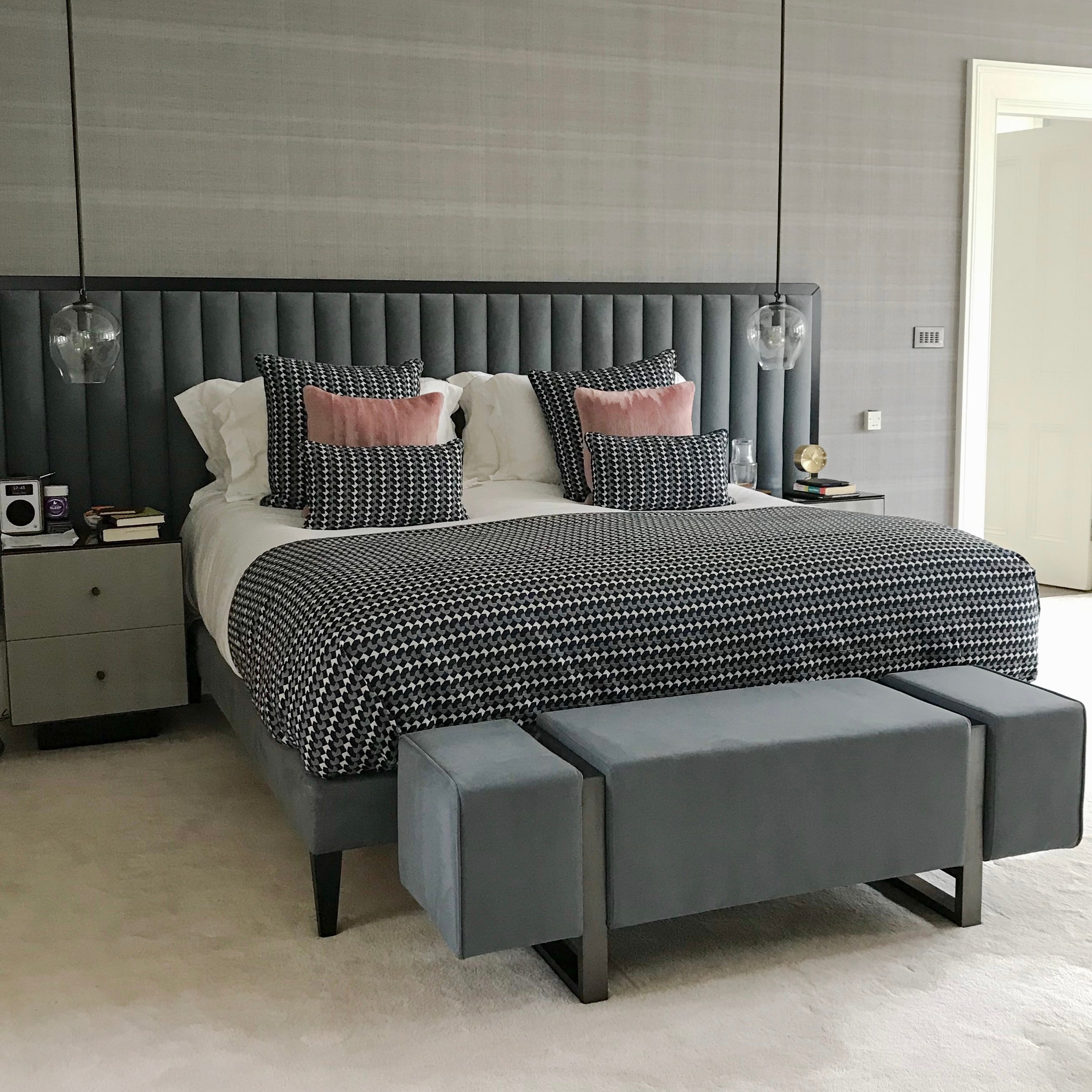 Ercole full panel bed deals with 6 drawers